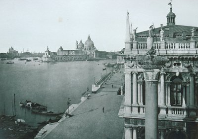 Vista attraverso il Canal Grande da Italian Photographer